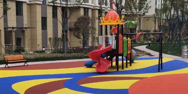 EPDM塑胶地坪的施工流程及注意要点